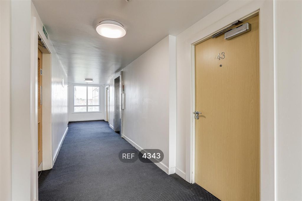 Property photo 2 of 11 Other Areas