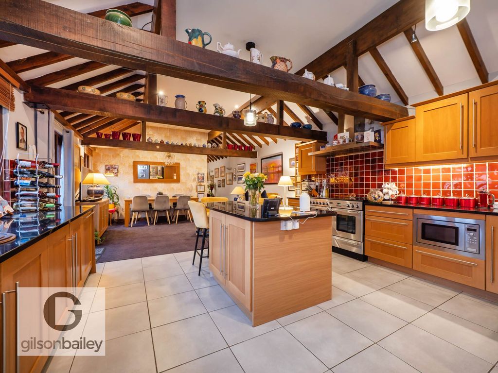 Property photo 1 of 30