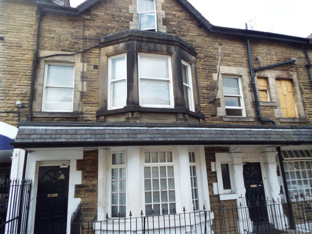 Property photo 1 of 4