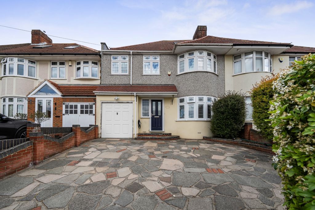 Property photo 1 of 27 5103410