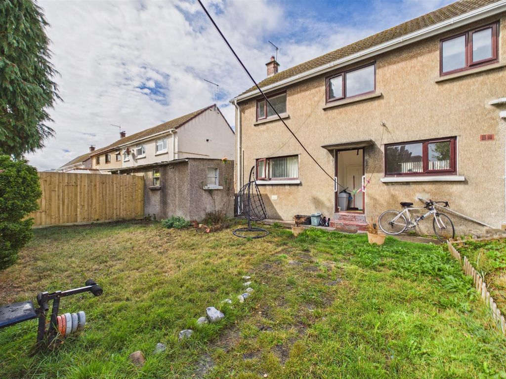 Property photo 2 of 13 Cam04045G0-Pr0127-Still009.Jpg
