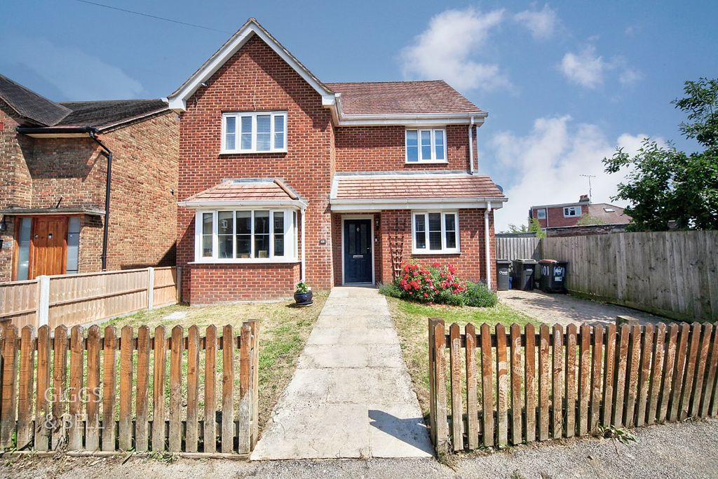 Property photo 1 of 26 5184440