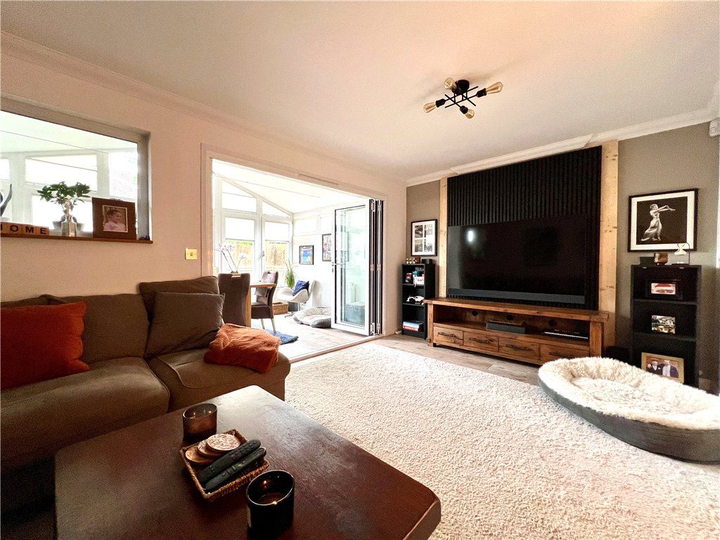 Property photo 2 of 20 Living Room