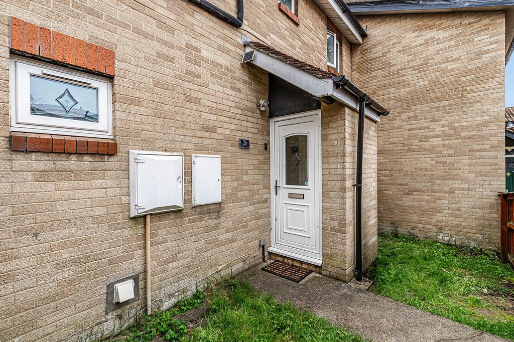 Property photo 2 of 29