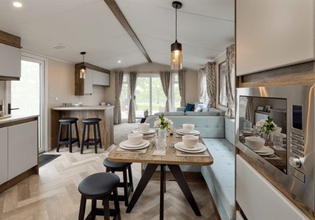 Property photo 3 of 7 Brookwood Diner 779x544 6747B56Adb