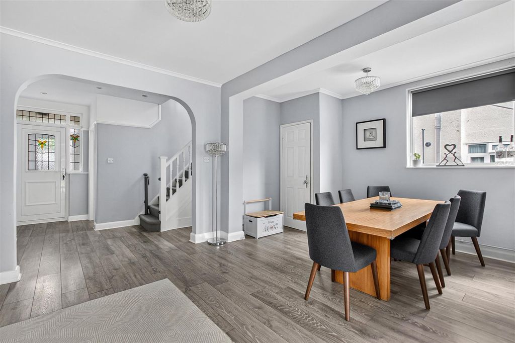 Property photo 3 of 16 8Y3A6443.Jpg