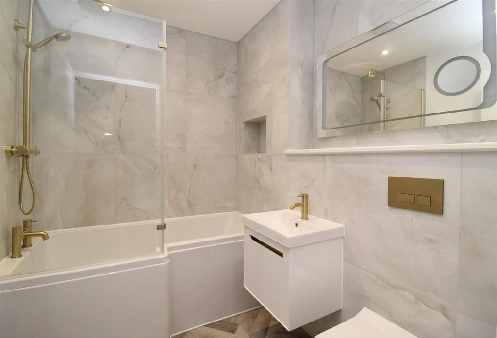 Property photo 3 of 7 Img_1763.Jpg