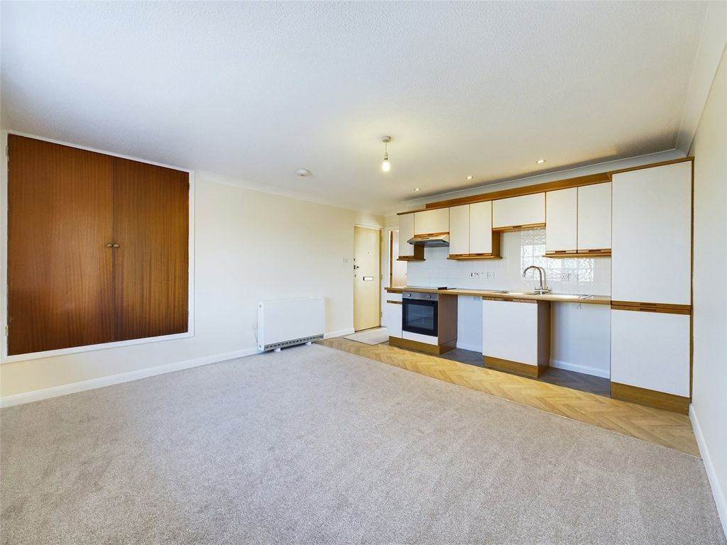 Property photo 2 of 9 Picture No. 05