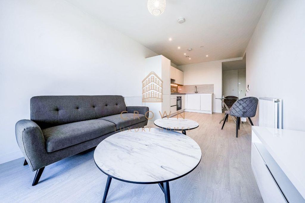 Property photo 3 of 16 Wrnhw-1071 (Furnished) (3).Jpg