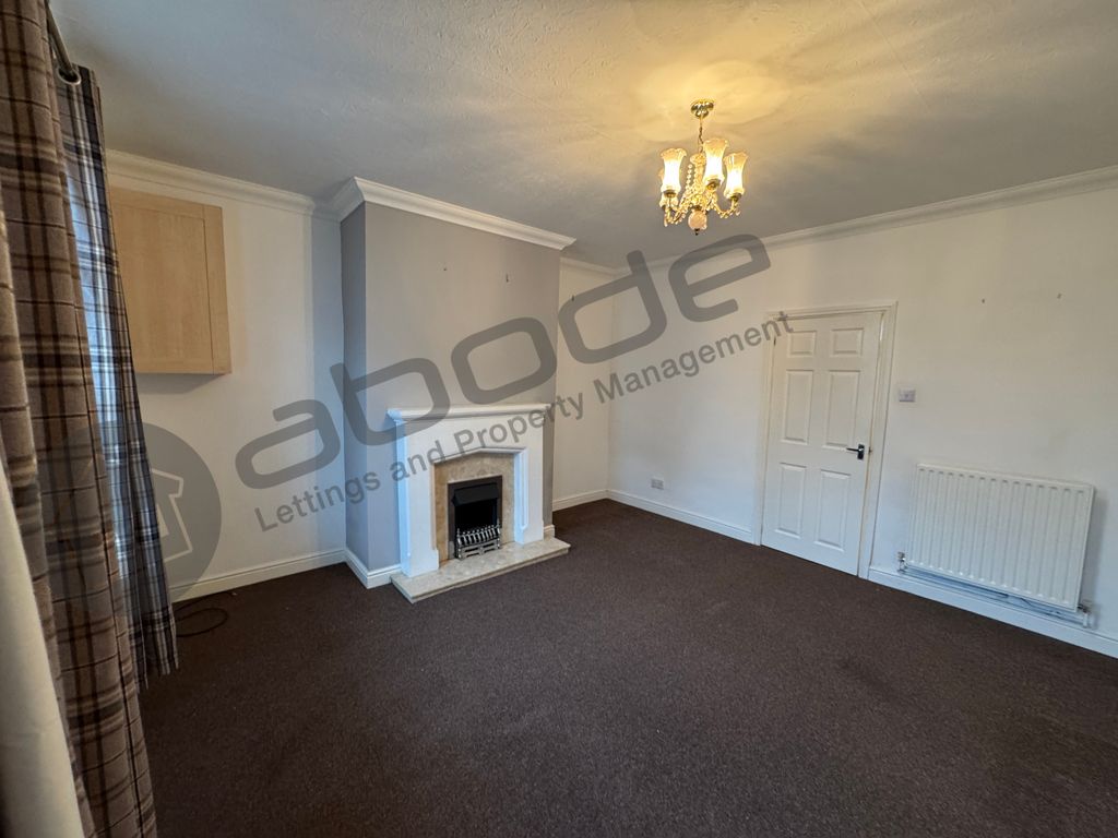 Property photo 2 of 14 Living Room
