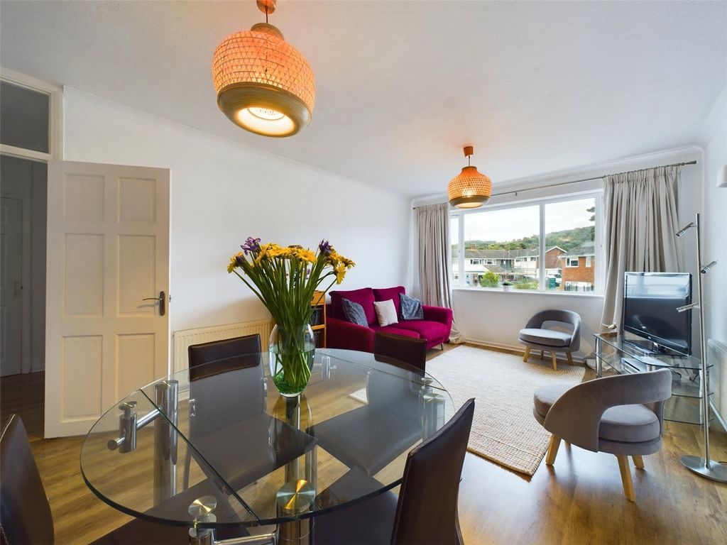 Property photo 3 of 11 Picture No. 24