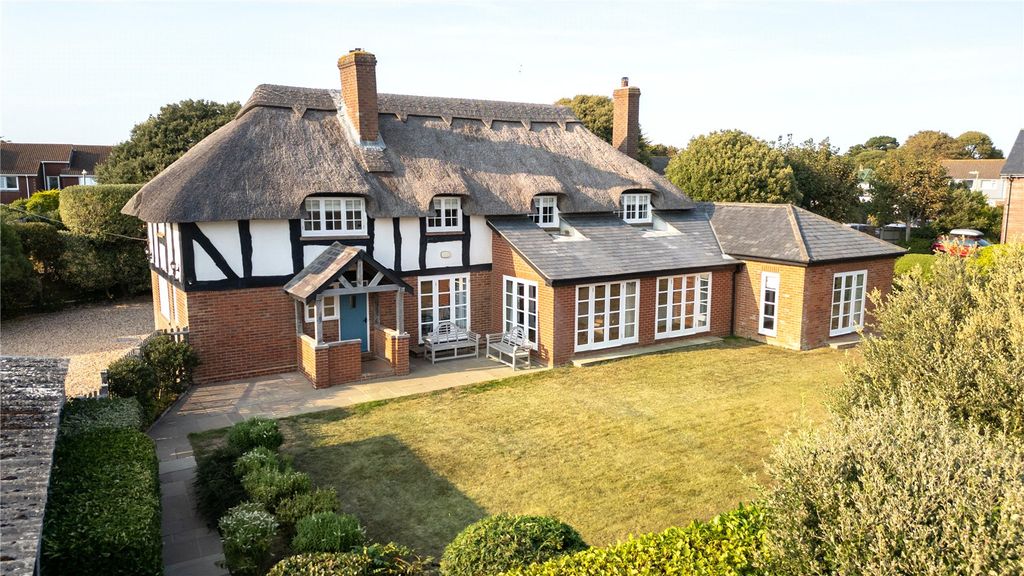 Property photo 2 of 28 Picture No. 83