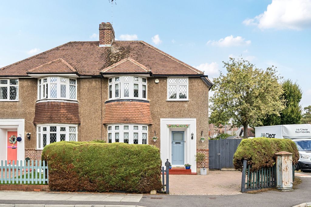 Property photo 1 of 21 1354531-17-68c7F8...