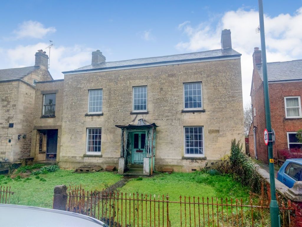 Property photo 3 of 14