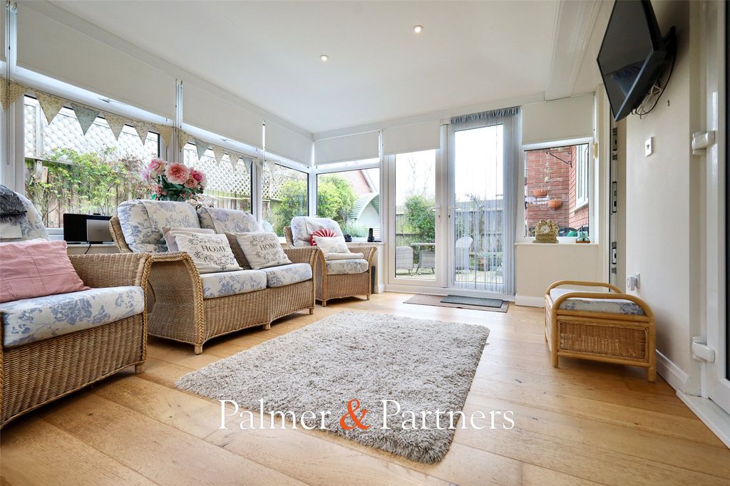 Property photo 3 of 19 Picture No. 39