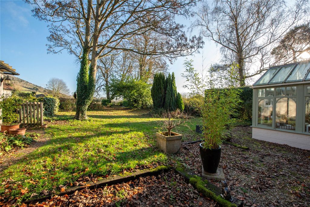 Property photo 3 of 15 Picture No. 35