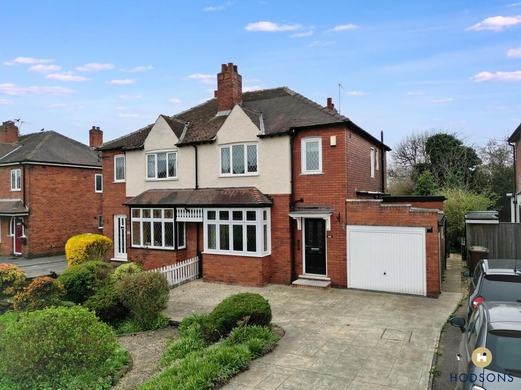 Property photo 1 of 15 Front (Exterior)