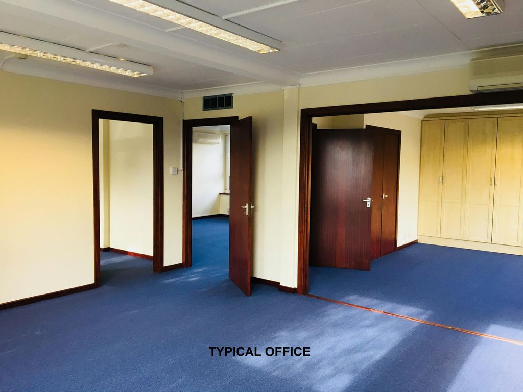 Property photo 3 of 8 Img_E9677 Sample 2.Jpg