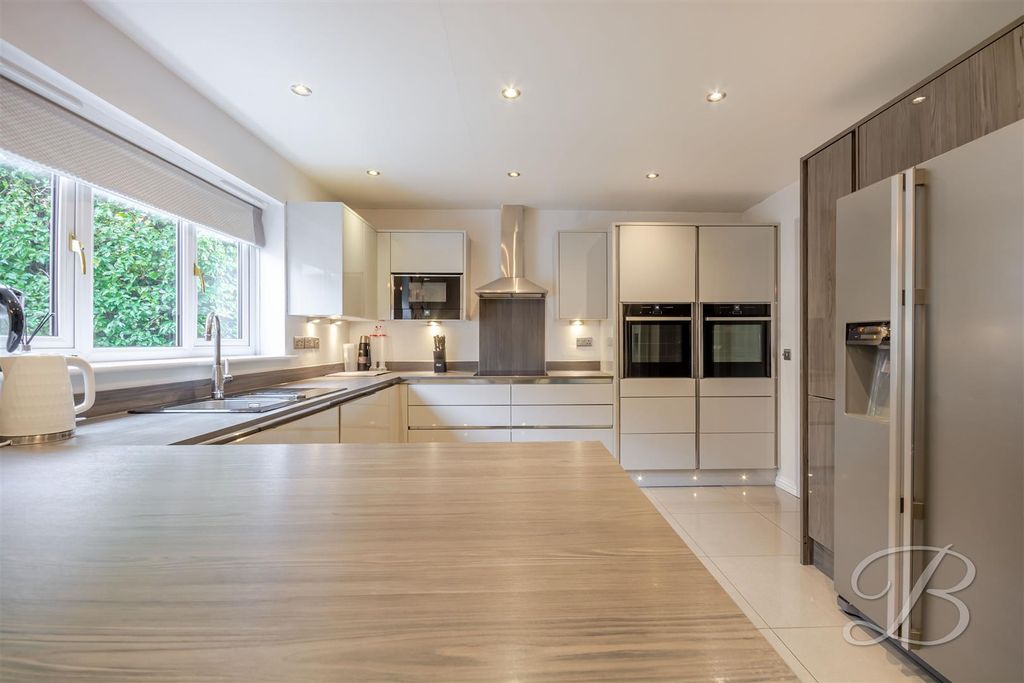 Property photo 2 of 31 Ccltd-17.Jpg
