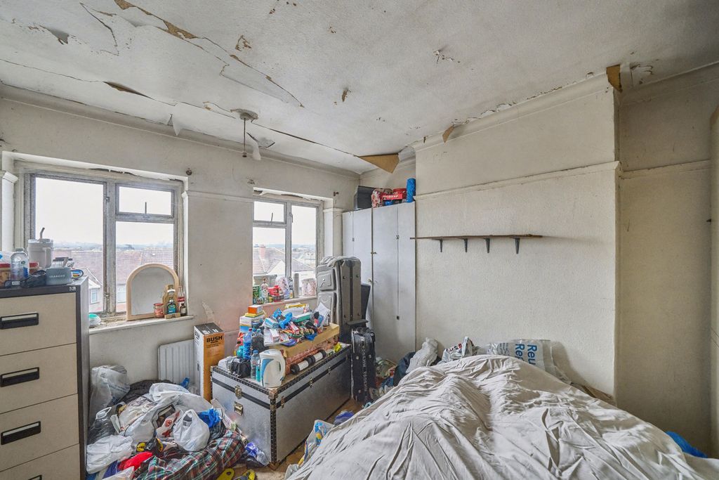 Property photo 2 of 11 277A, Allenby Road, Southall Ub1 2HD