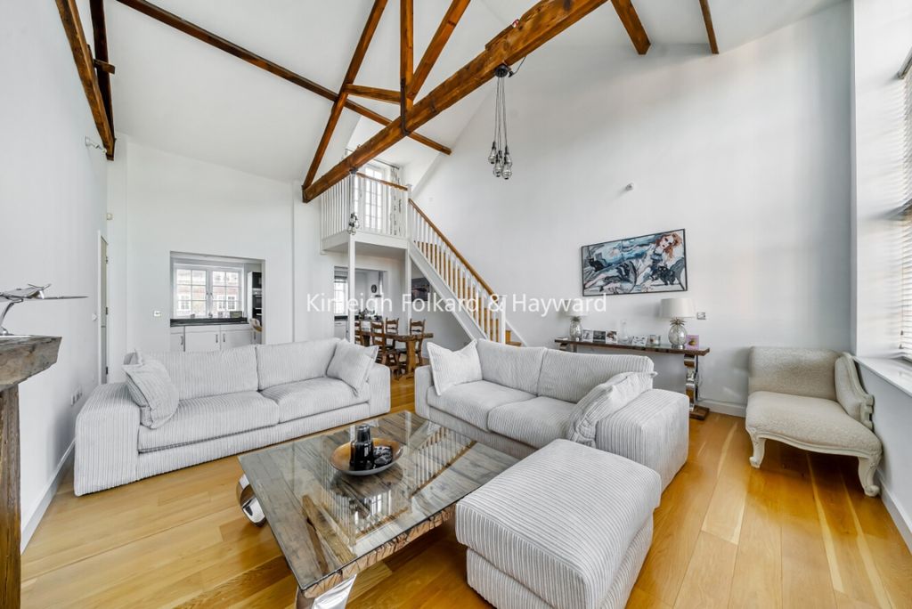 Property photo 3 of 14 9981E032-0Acb-4796-9