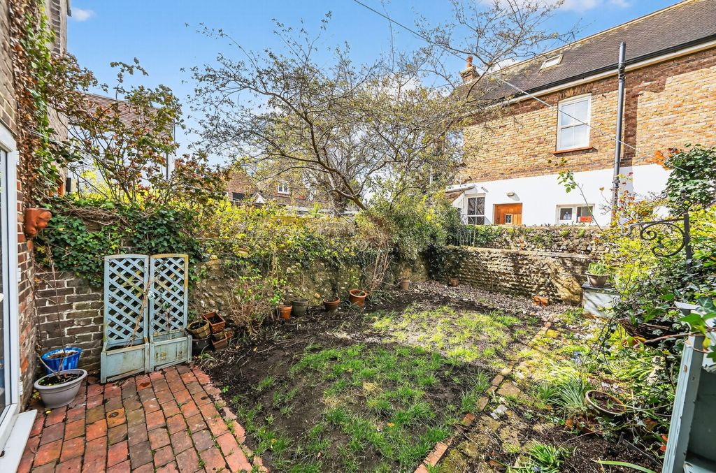 Property photo 2 of 16 1434649-10-69c3d1...