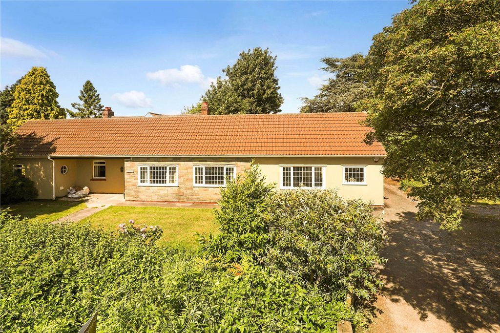 Property photo 1 of 30 Picture No. 10