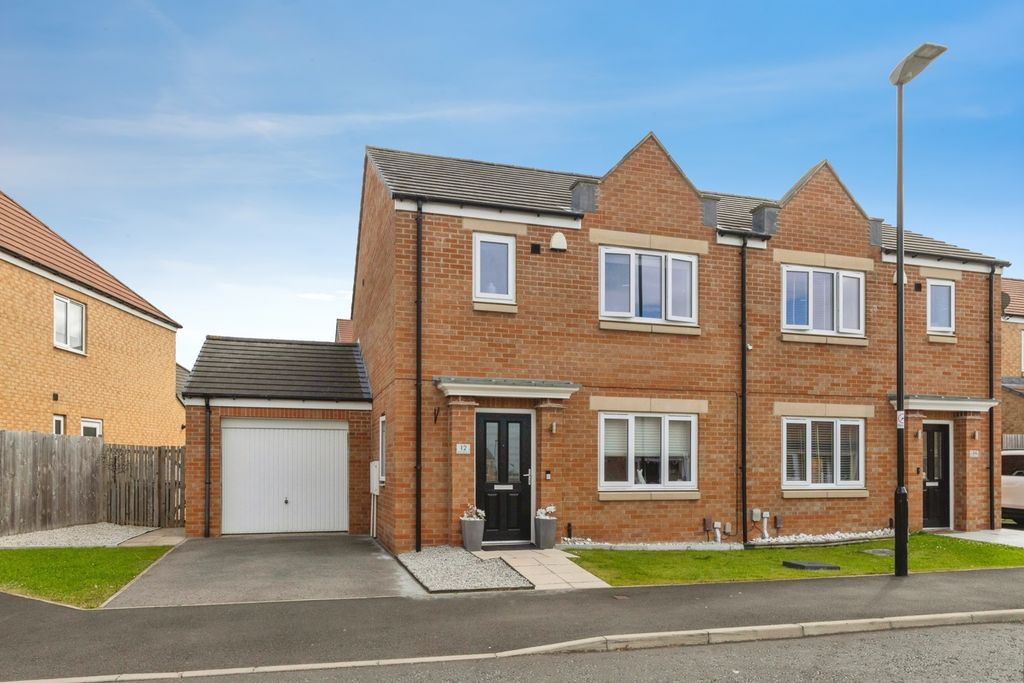 Property photo 1 of 20 Pbox-Img.Jpg