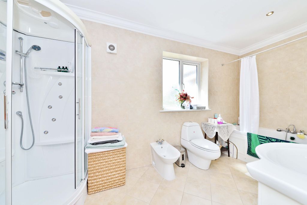 Additional image 19 of 8 bed detached house for saleAmpton Road, Edgbaston, Birmingham B15