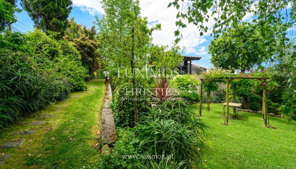 Property photo 3 of 25