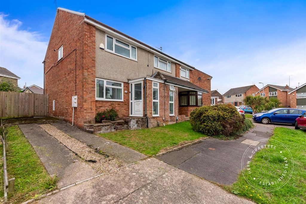 Property photo 1 of 21 Nicholson-Webb-Close-20.Jpg
