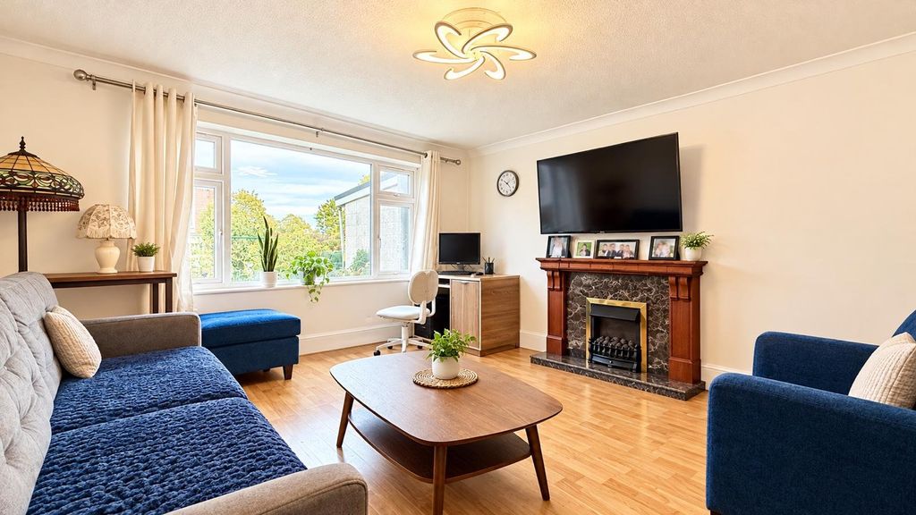 Property photo 2 of 11 Picture No. 08