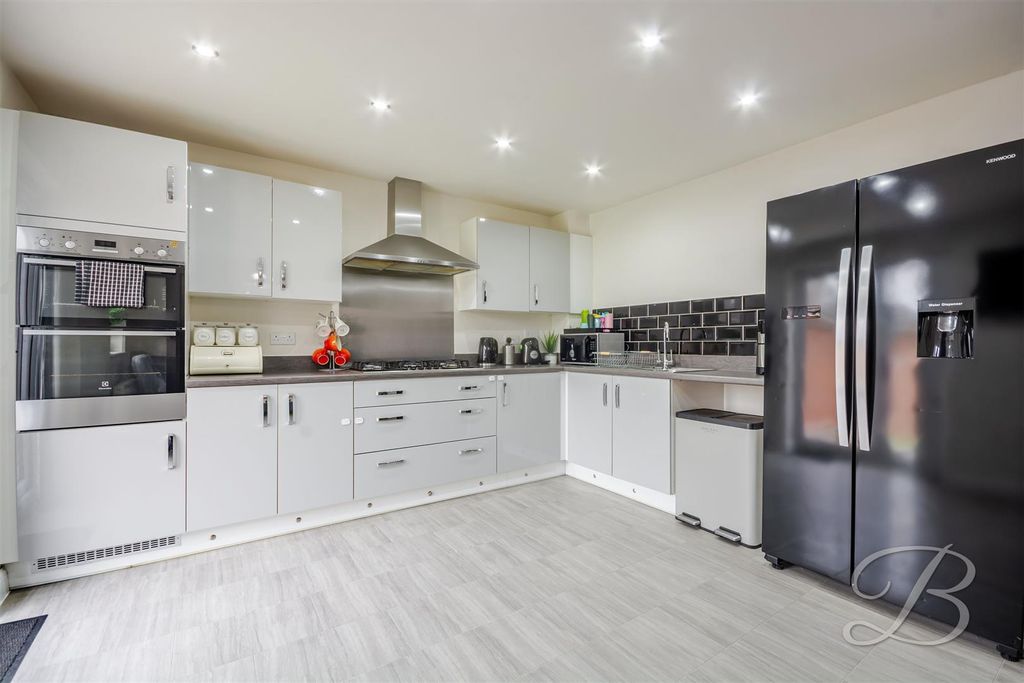 Property photo 2 of 31 Ccltd-4.Jpg