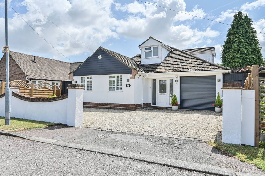 Property photo 2 of 30