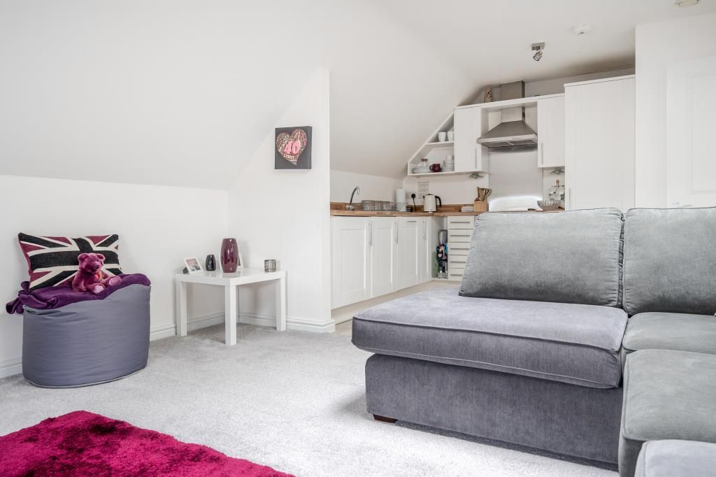 Property photo 2 of 19 Reception Room