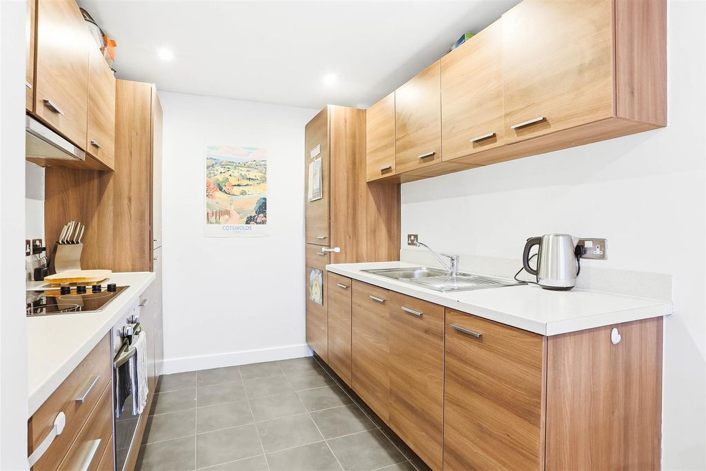 Property photo 3 of 17 1596796178 - 11.Jpg