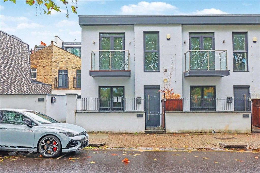 Property photo 1 of 17