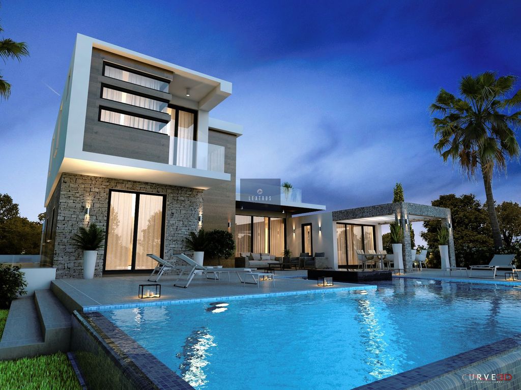 Property photo 3 of 35