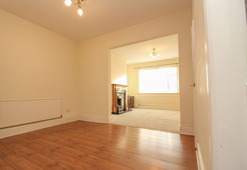 Property photo 2 of 10 Photo 5