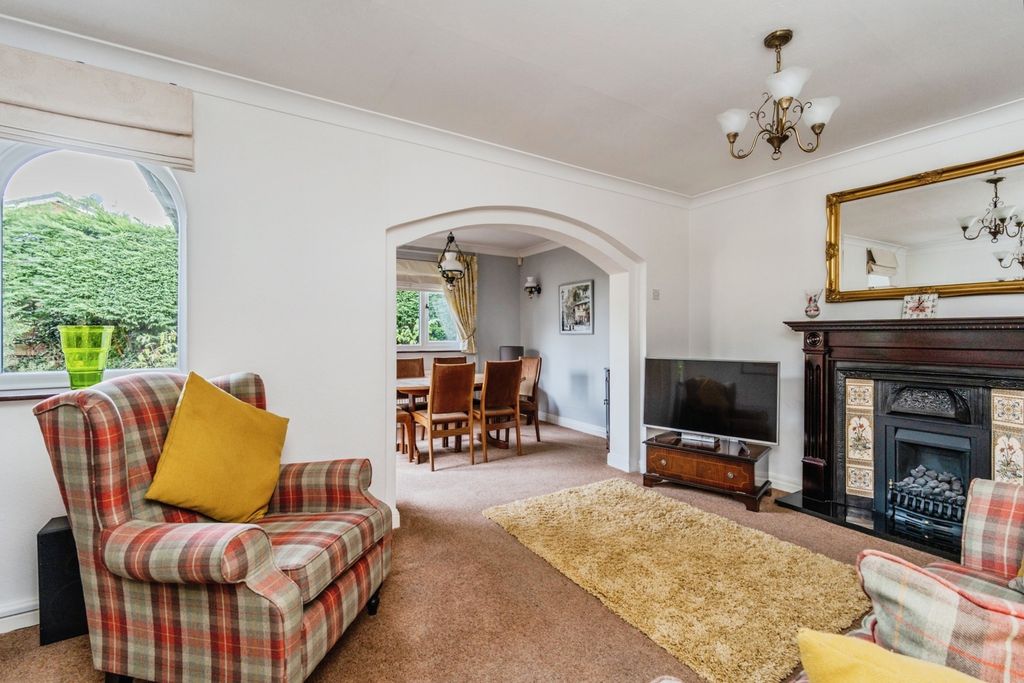 Property photo 3 of 12 Pbox-Img.Jpg