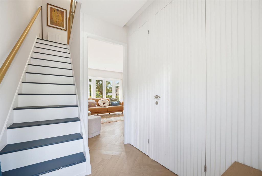 Property photo 2 of 16 4 Kipling Entrance.Jpg