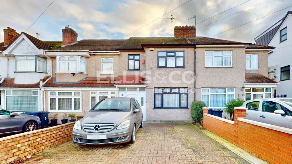 Property photo 2 of 16 Picture No. 20