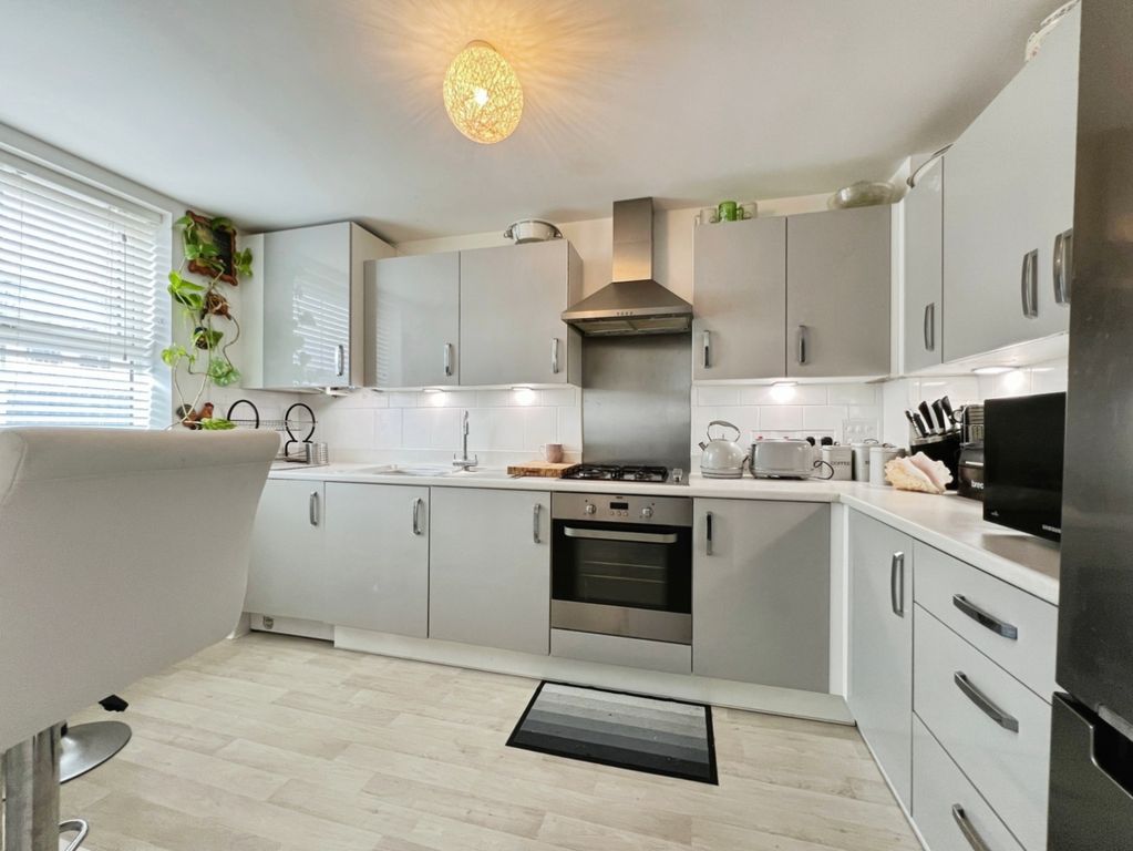 Property photo 2 of 14 Pbox-Img.Jpeg