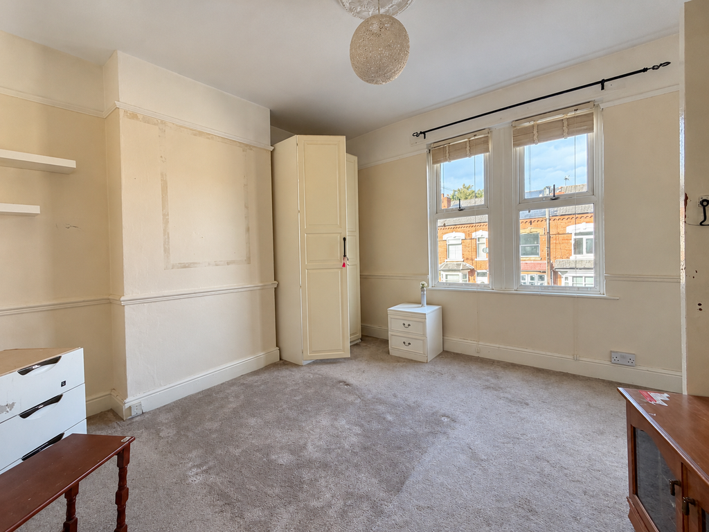Property photo 3 of 7
