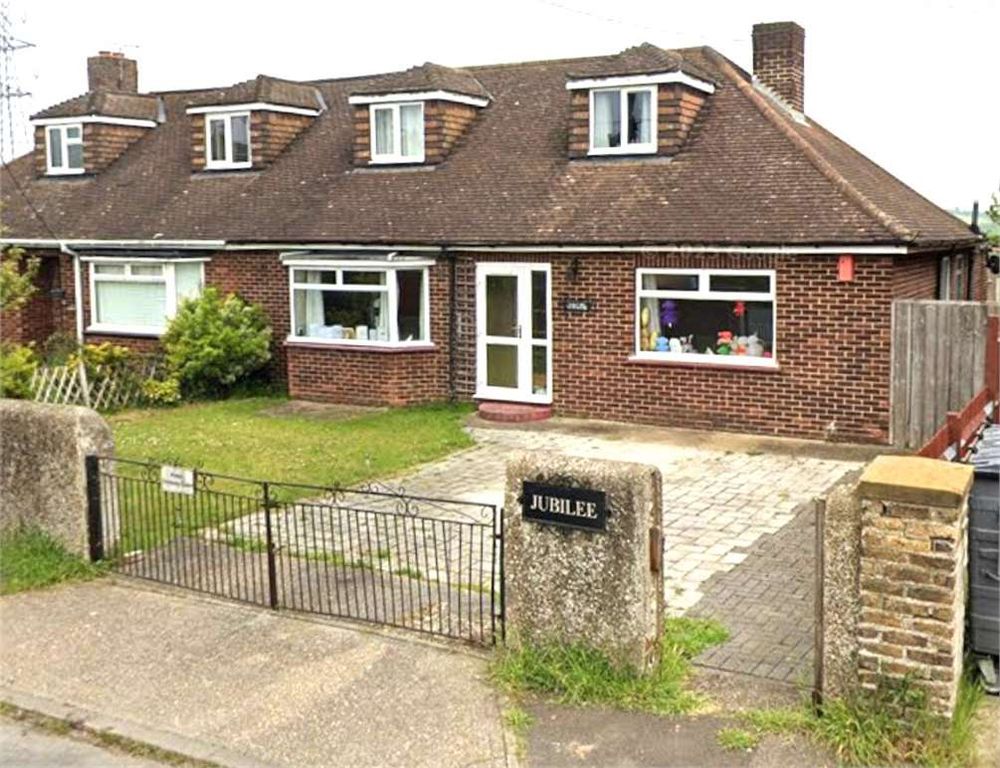 Property photo 1 of 9 Front View