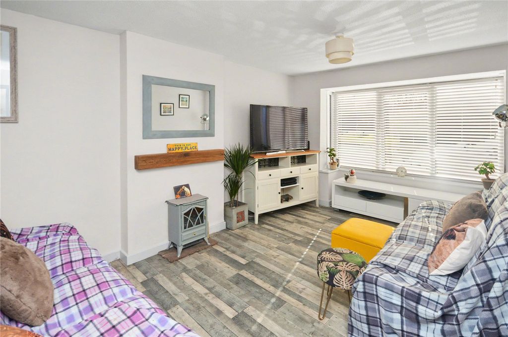 Property photo 3 of 13 Picture 3