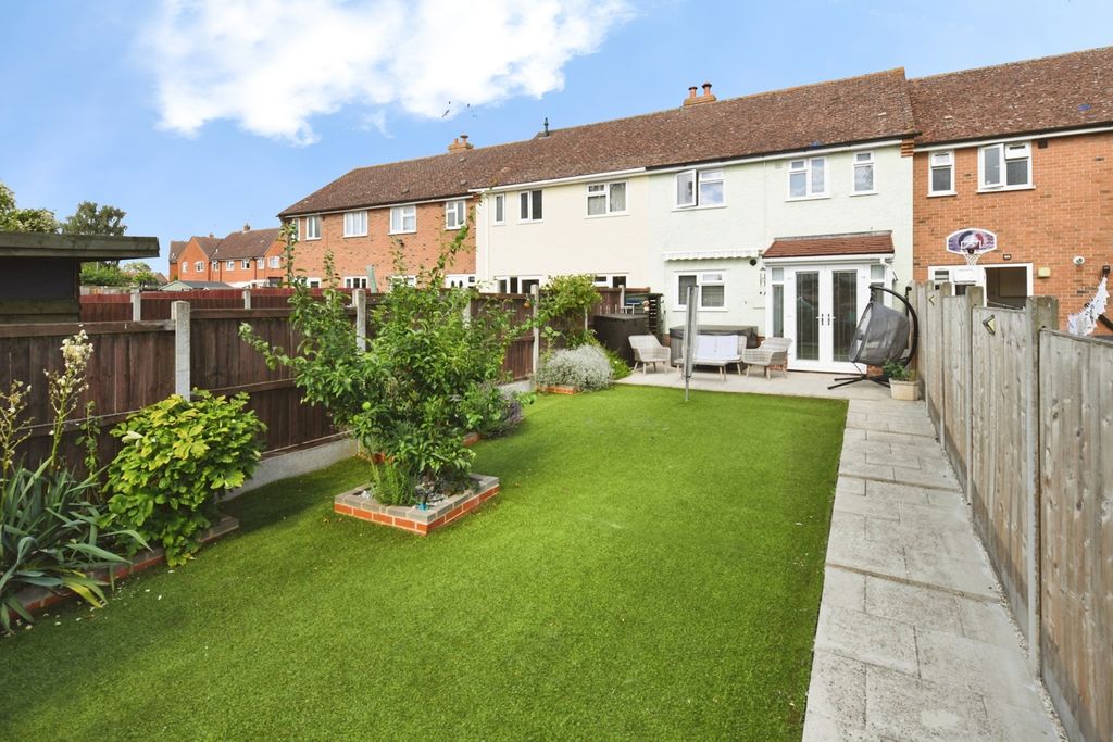 Property photo 1 of 11 Pbox-Img.Jpg