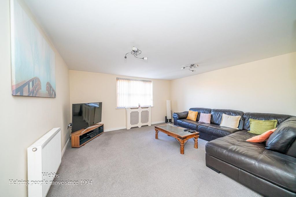 Property photo 3 of 23 Webbs-1.Jpg