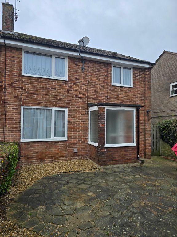 Property photo 2 of 11