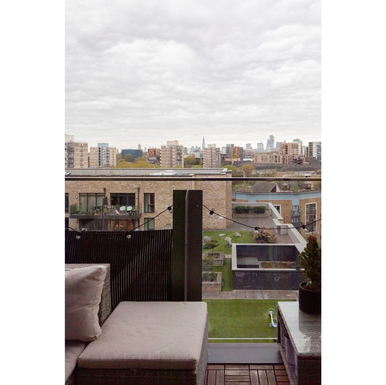 Property photo 3 of 14 Chorley Court, E14